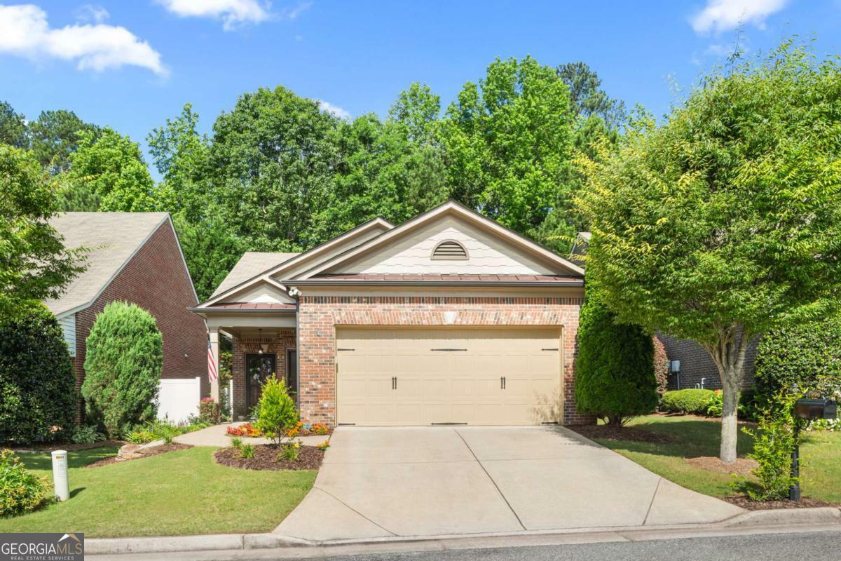 Property Photo: 5990 Redstone Way GA 30040