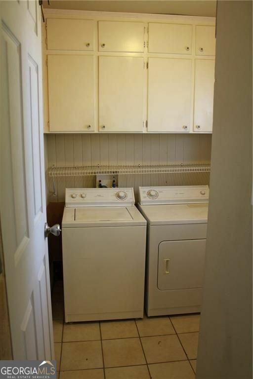 Property Photo: 995 Melody Lane GA 30075