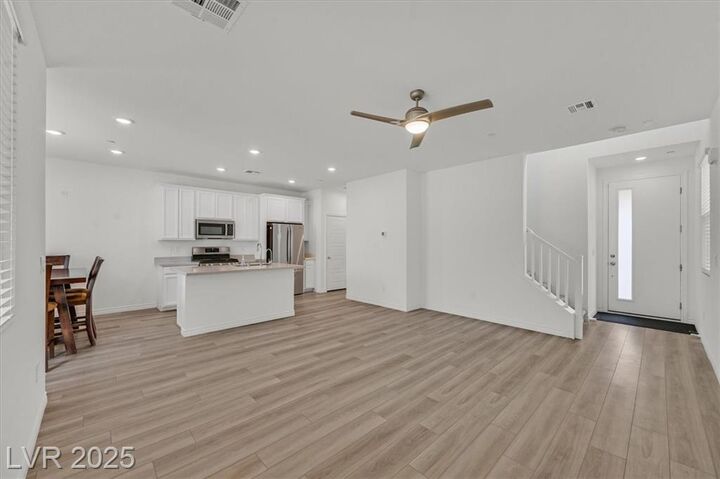 Property Photo:  8852 Flora Run Avenue  NV 89166 