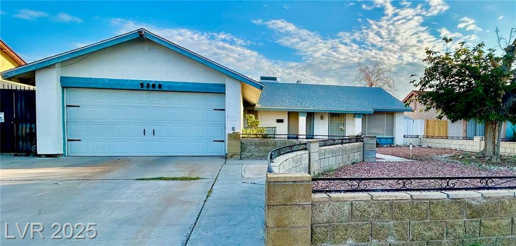 5368 Regal Avenue  Las Vegas NV 89146 photo