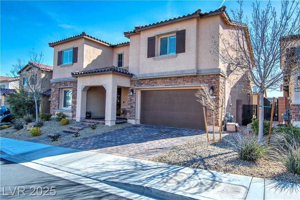 Property Photo: 996 Fairway Hill Street NV 89002