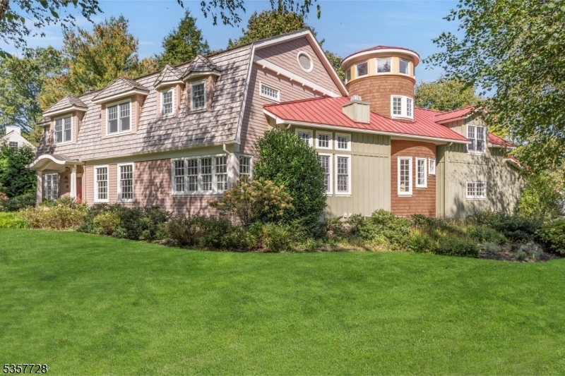 Property Photo: 26 Wyndehurst Drive NJ 07940