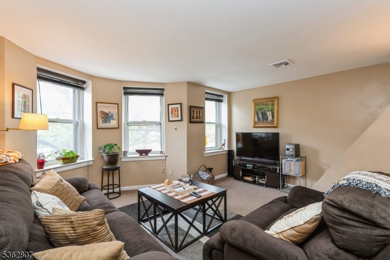 Property Photo: 46 James St B NJ 07102