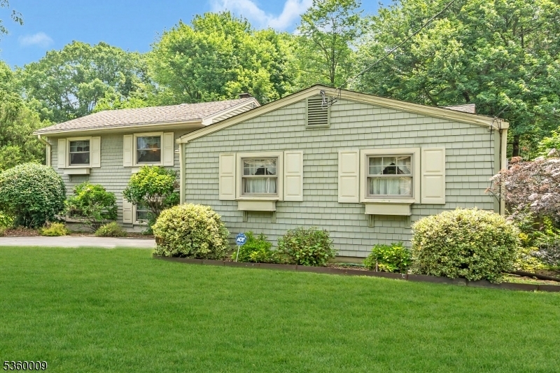 Property Photo: 47 Drake Rd NJ 08873