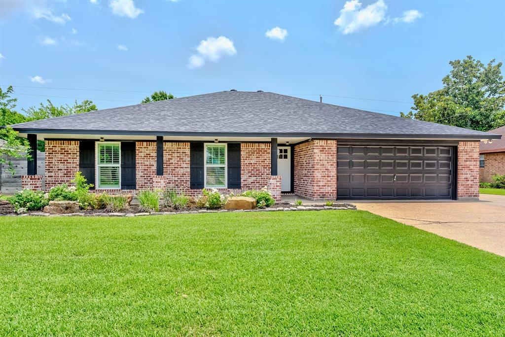 2325 Patricia Lane  Port Neches TX 77651 photo