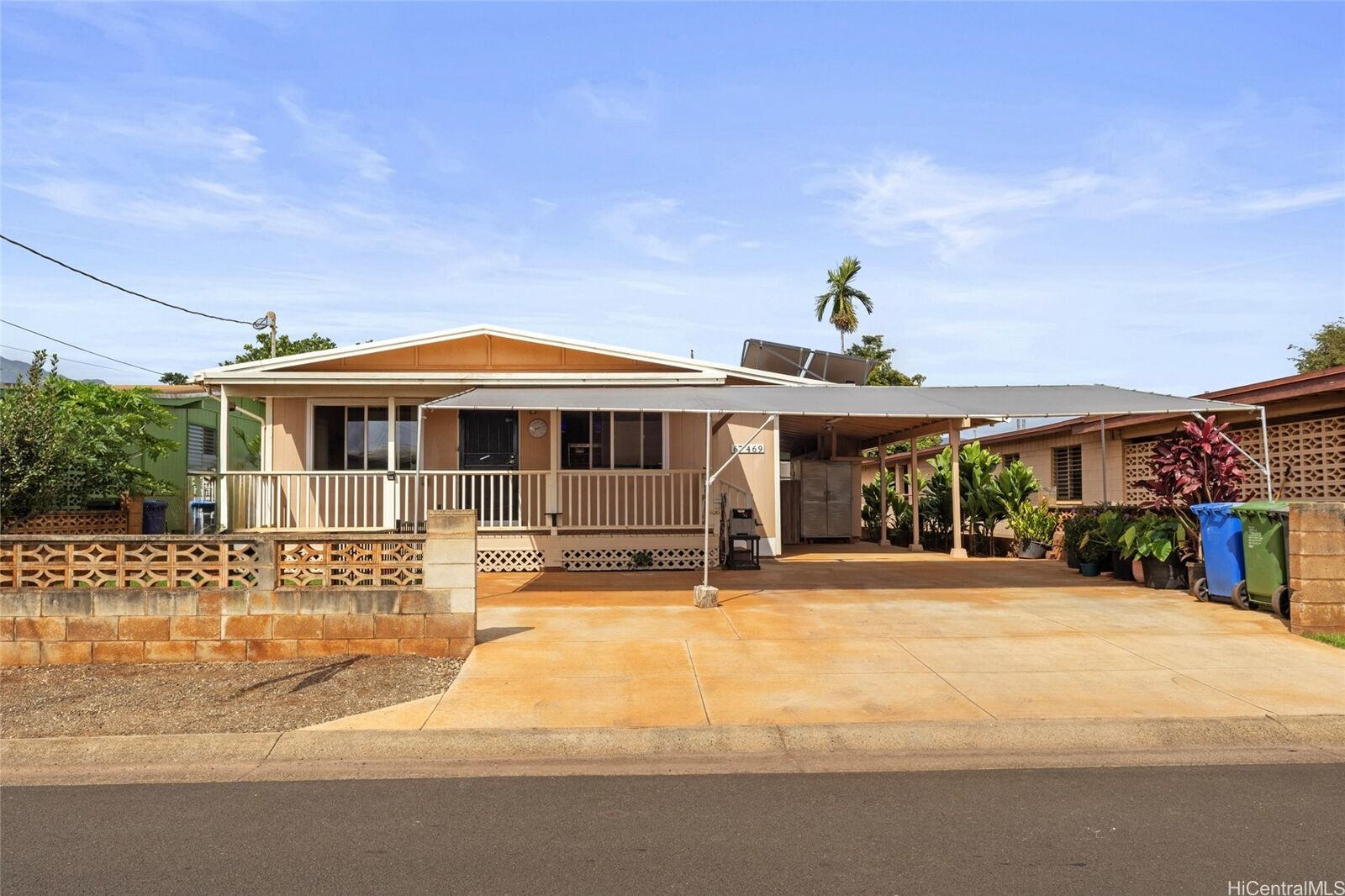 Property Photo: 67-469 Kukea Circle HI 96791