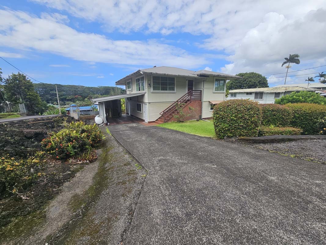 Property Photo: 140 Palani St HI 96720