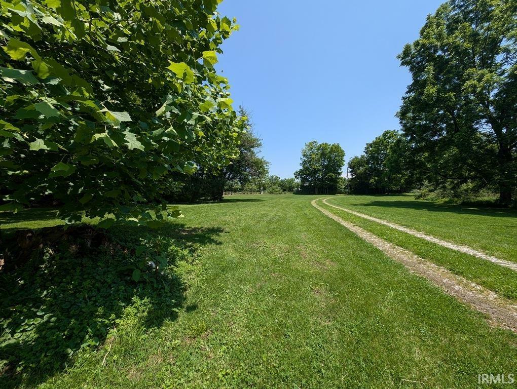 Property Photo: 880 W Williams Road IN 47404-9489
