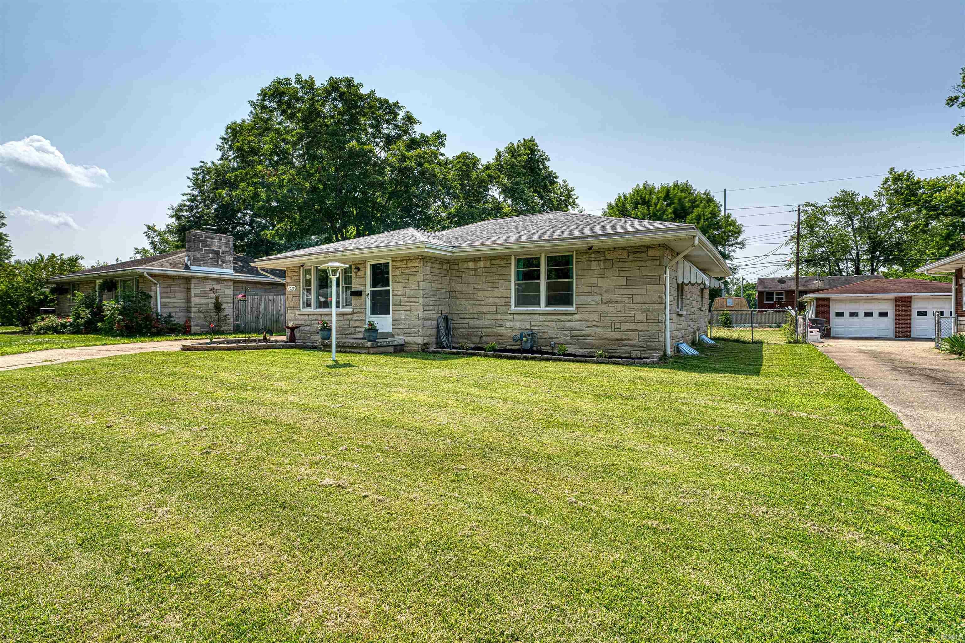 Property Photo: 3029 Graham Avenue IN 47714