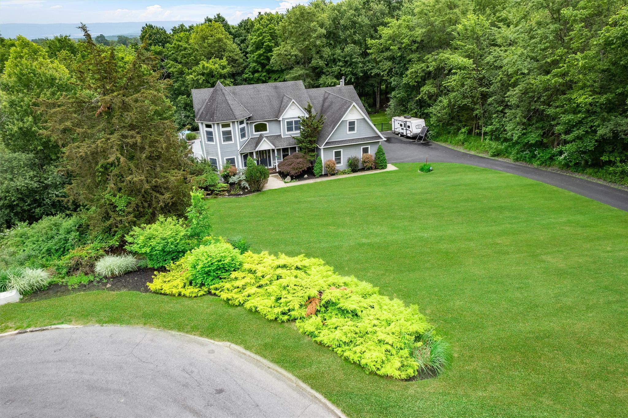 Property Photo: 32 Woodcrest Lane NY 10924