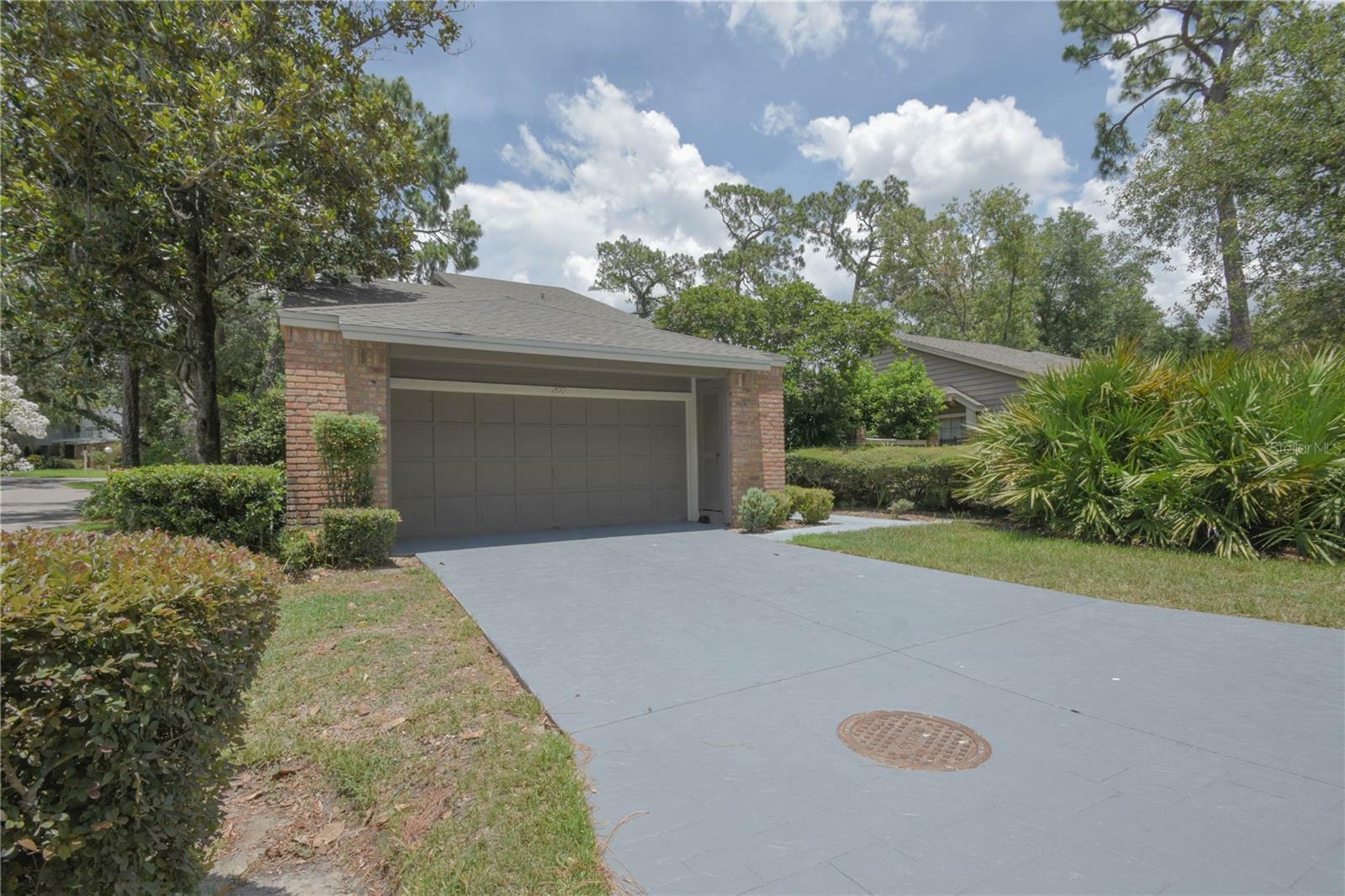 Property Photo: 200 Hummingbird Lane FL 32779
