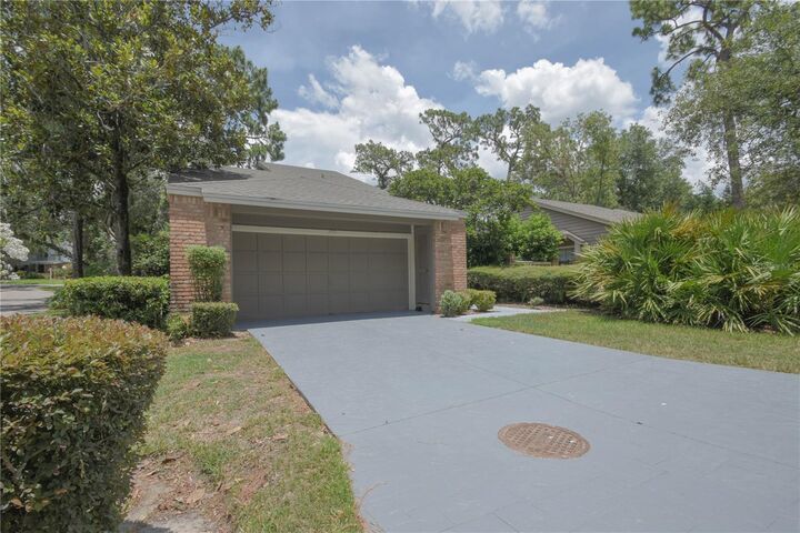 Property Photo:  200 Hummingbird Lane  FL 32779 