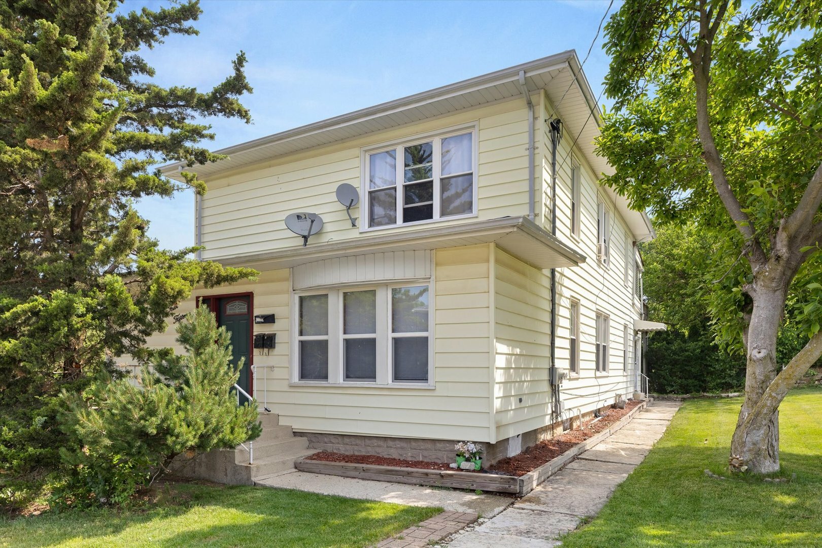 Property Photo: 415 Fremont Street IL 60439