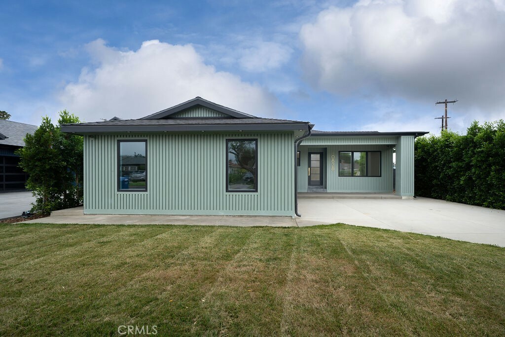 Property Photo:  10828 Hasty Avenue  CA 90241 