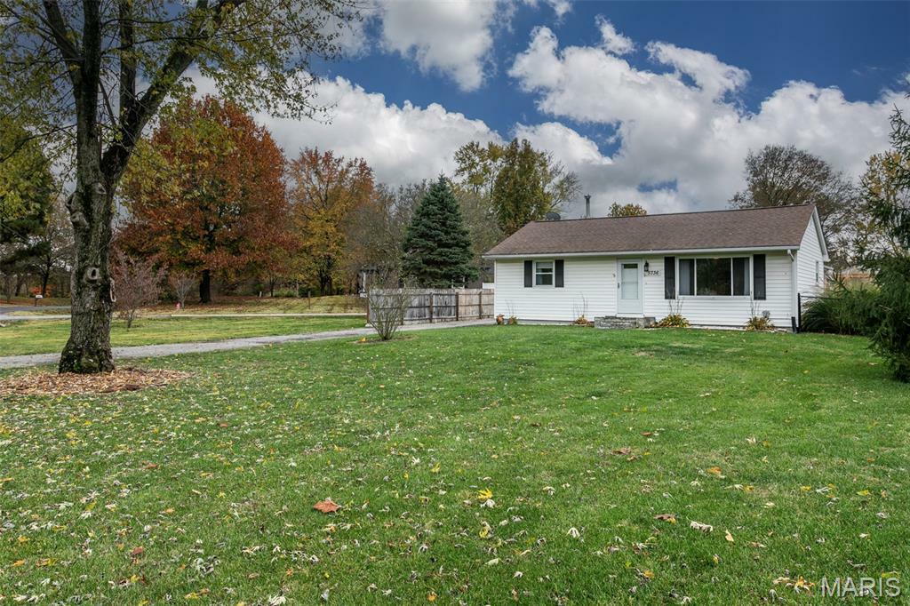 Property Photo: 5736 Old Keebler Road IL 62234