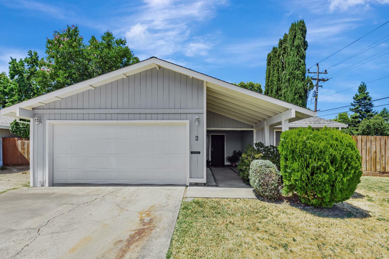 Property Photo: 2 Tananger Court CA 95833