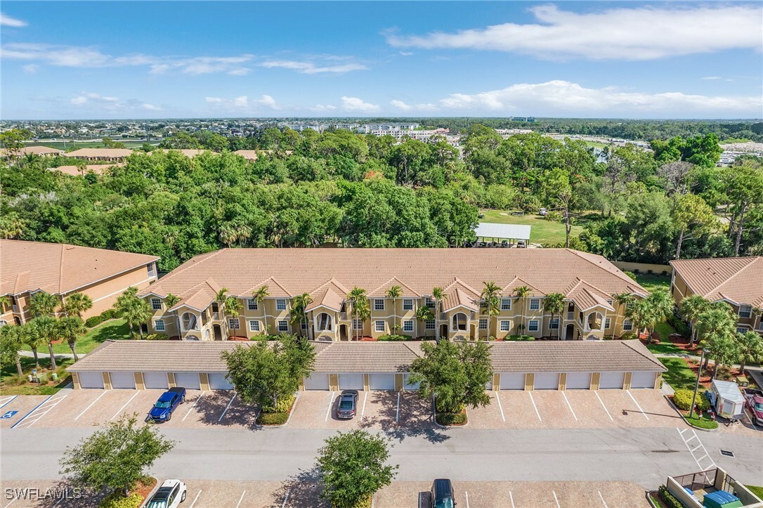 Property Photo: 1101 Winding Pines Circle 105 FL 33909