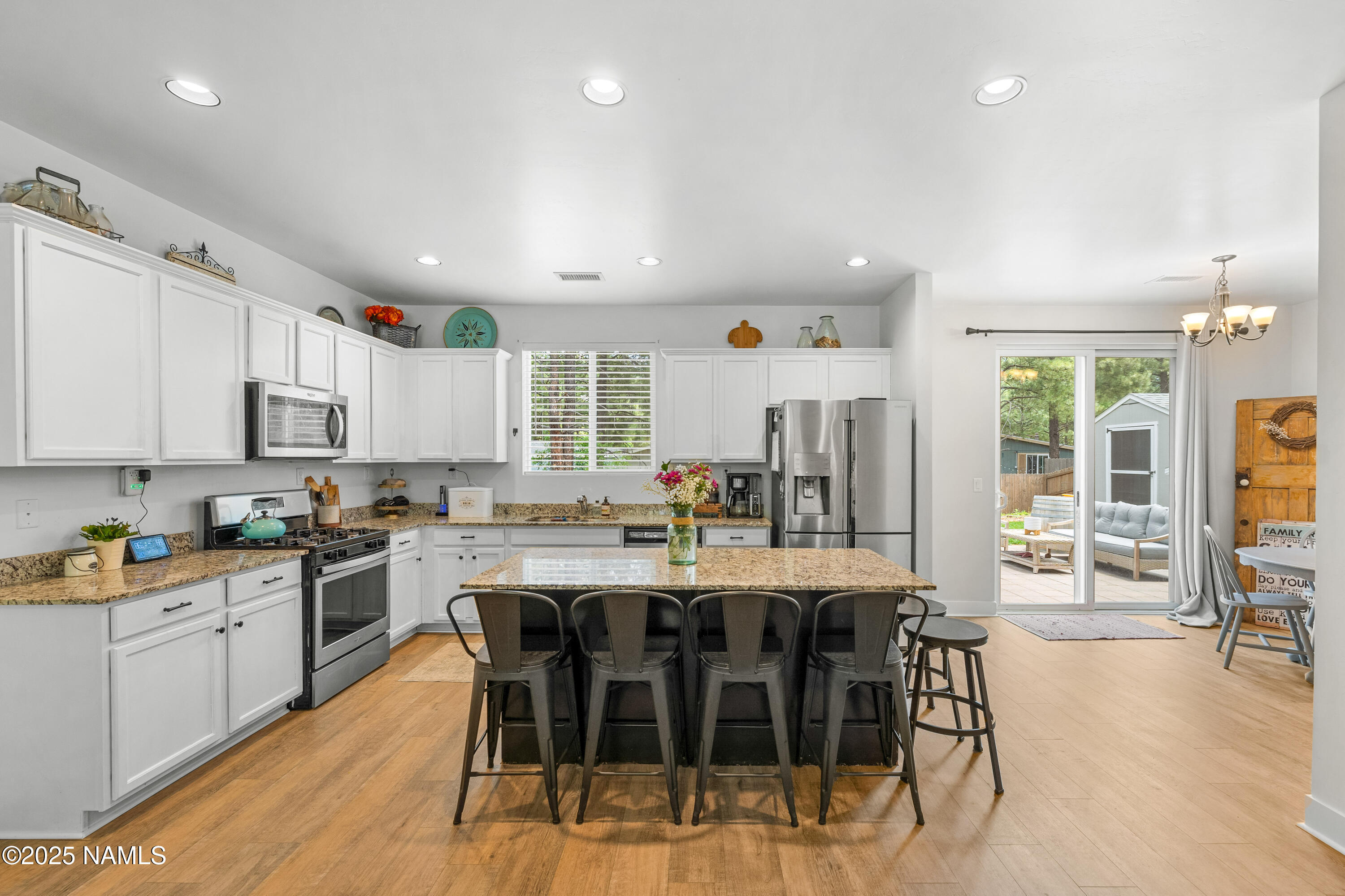 Property Photo: 1380 S Talley Lane AZ 86001