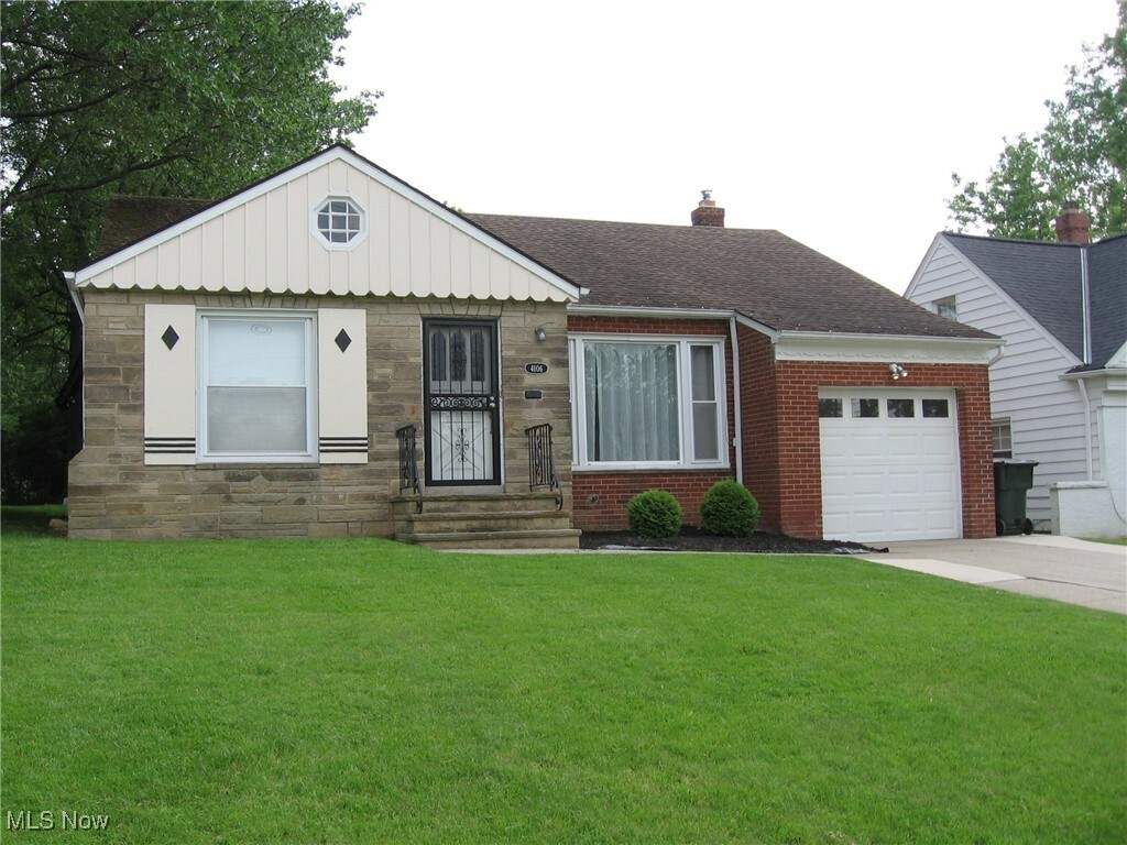 Property Photo: 4106 Colony Road OH 44121