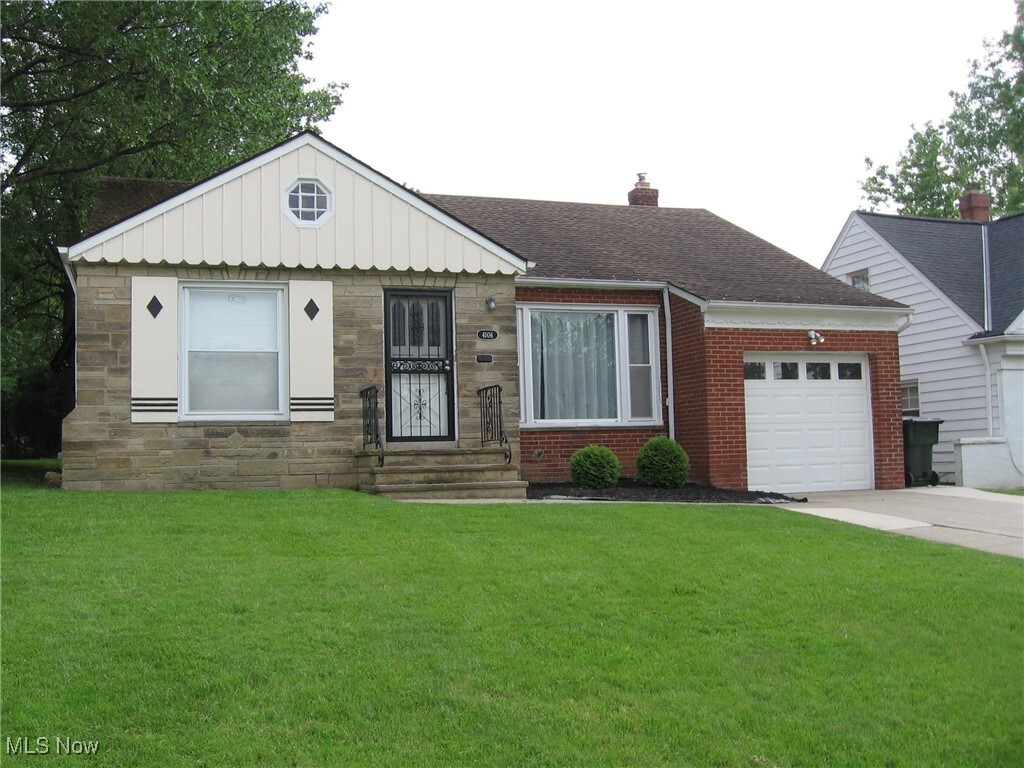 Property Photo: 4106 Colony Road OH 44121