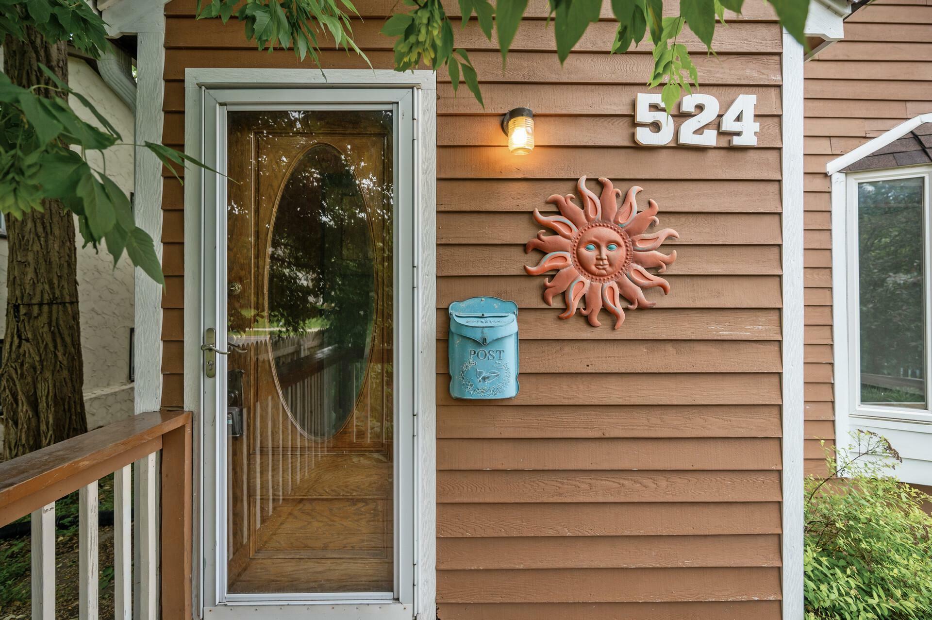 Property Photo: 524 Madison Street MN 55303