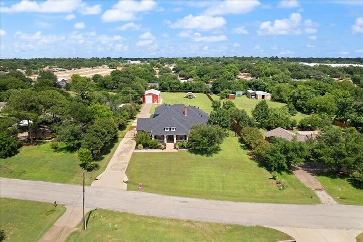 2907 Monties Lane  Arlington TX 76015 photo