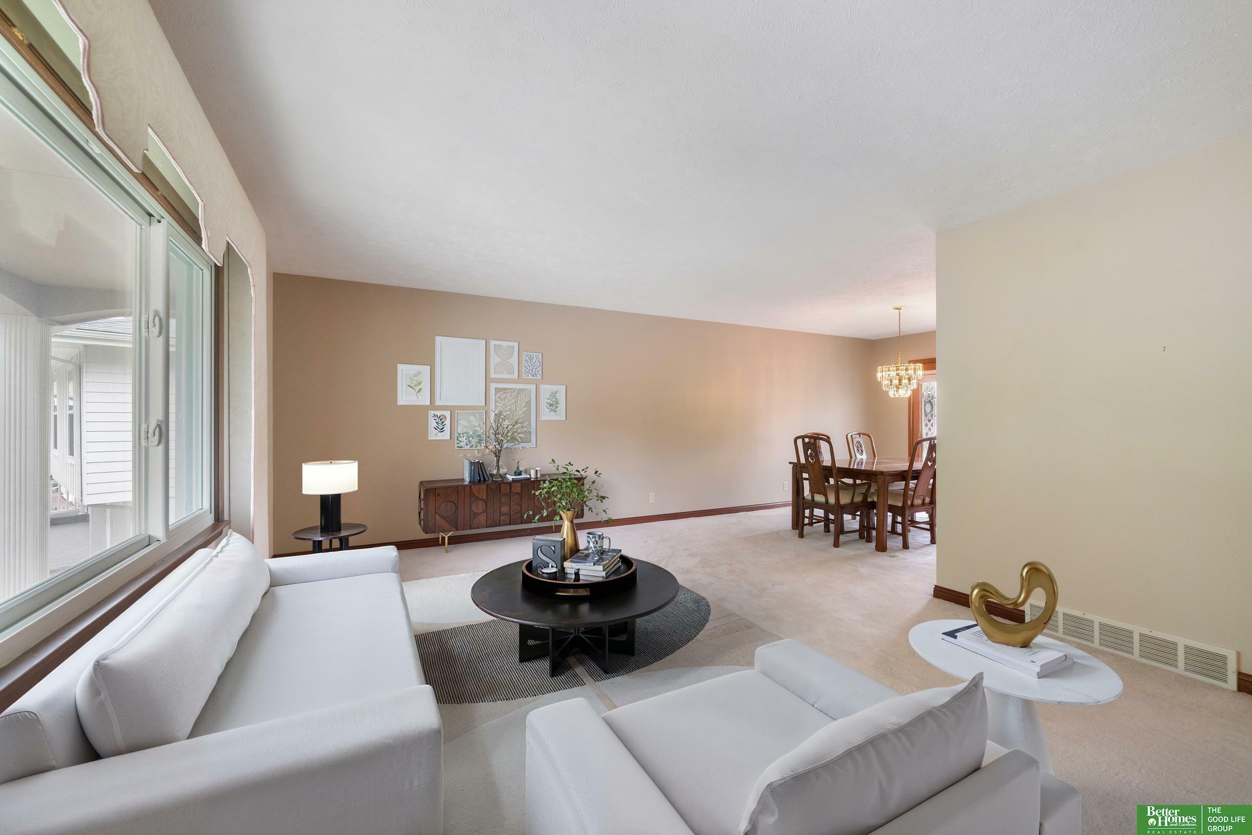 Property Photo: 1112 Parc Drive NE 68046
