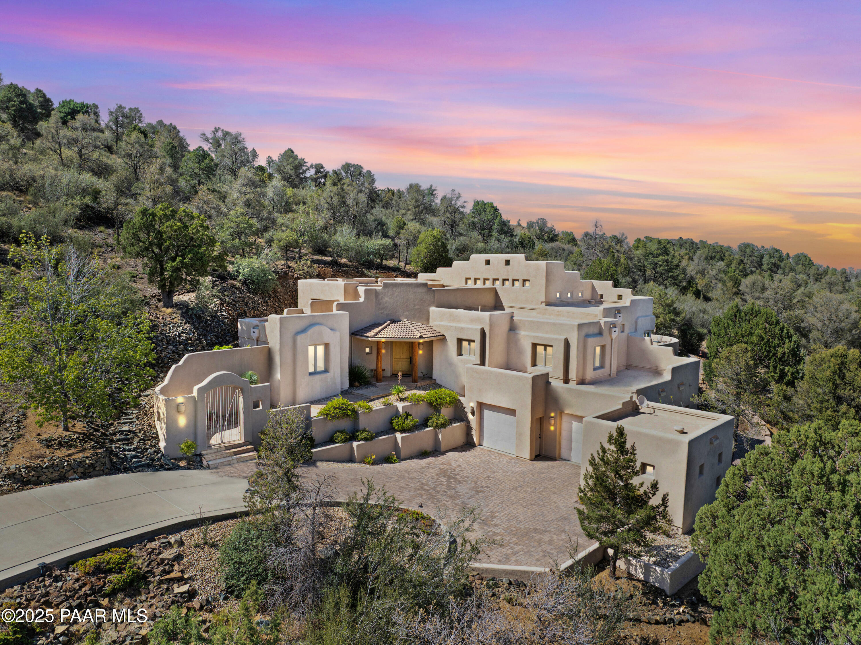 628 W Lee Boulevard  Prescott AZ 86303 photo