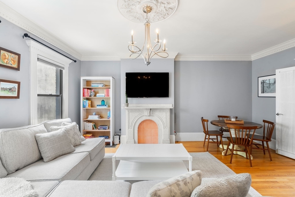 Property Photo: 45 Baldwin St 1 MA 02129
