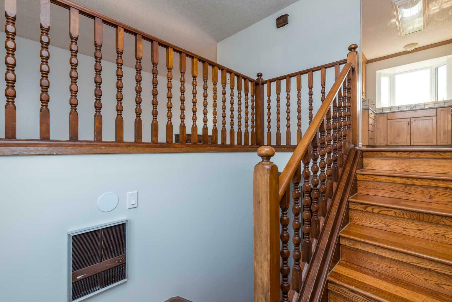 Photo de la propriété: 109 3 Street E SK S0M 1M0