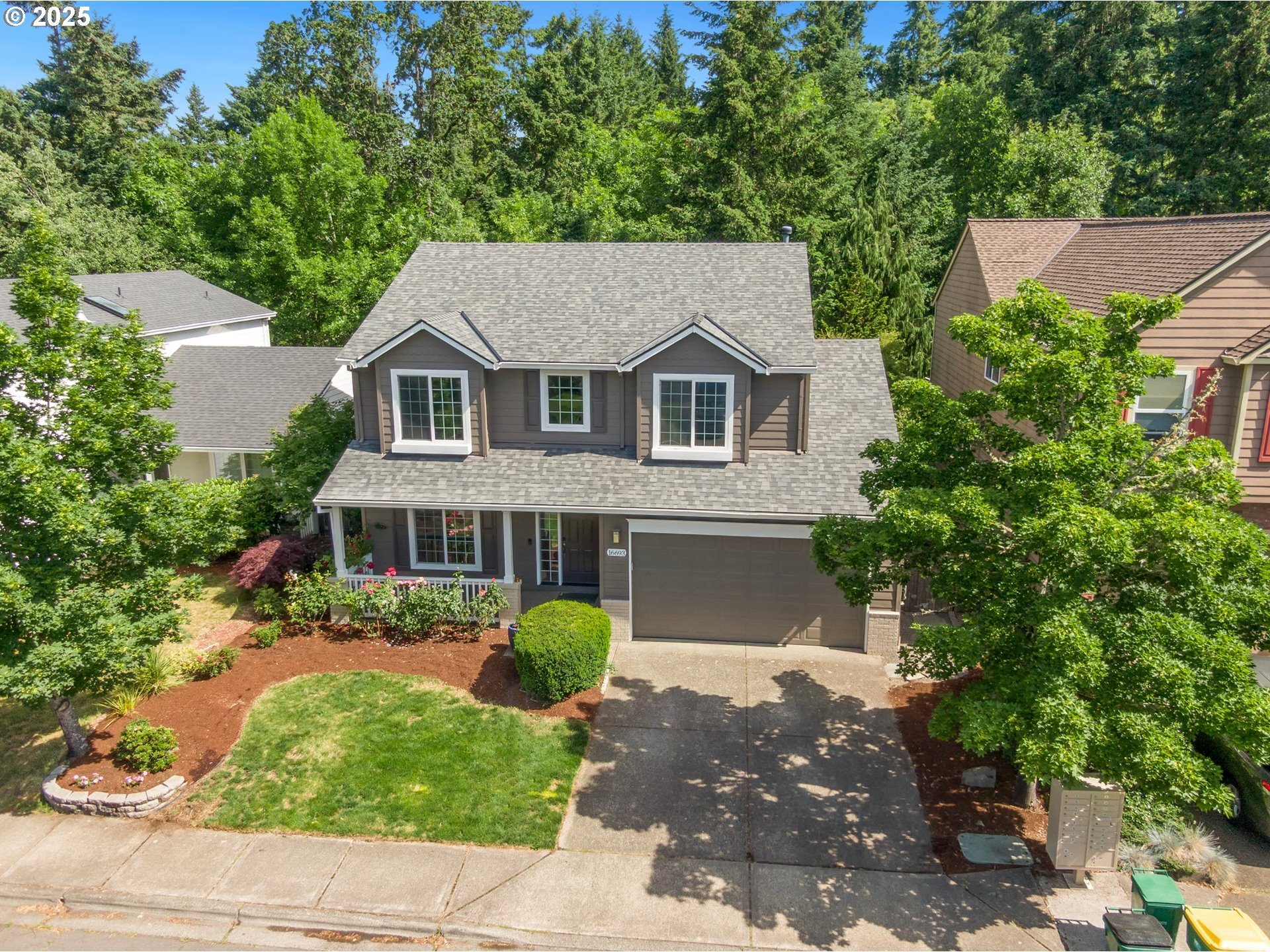 Property Photo:  16693 NW Oakridge Dr  OR 97229 