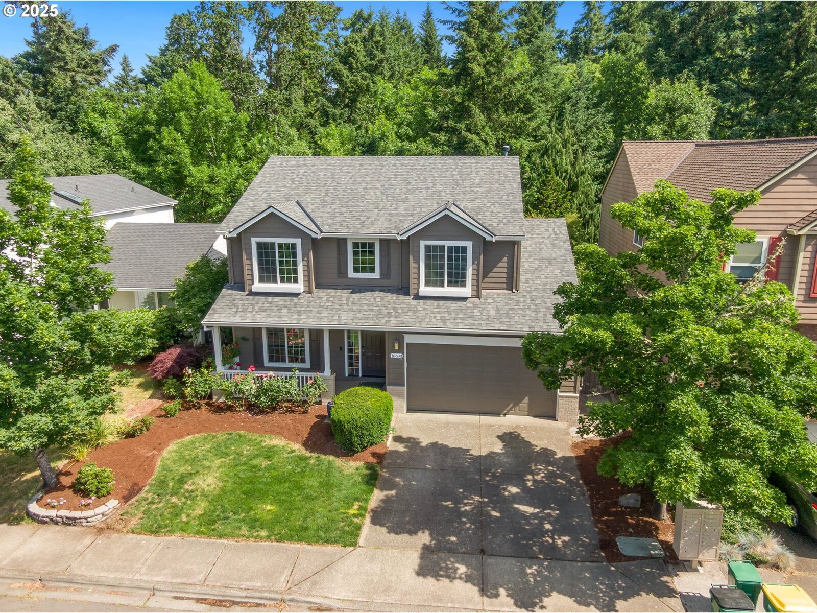 Property Photo:  16693 NW Oakridge Dr  OR 97229 