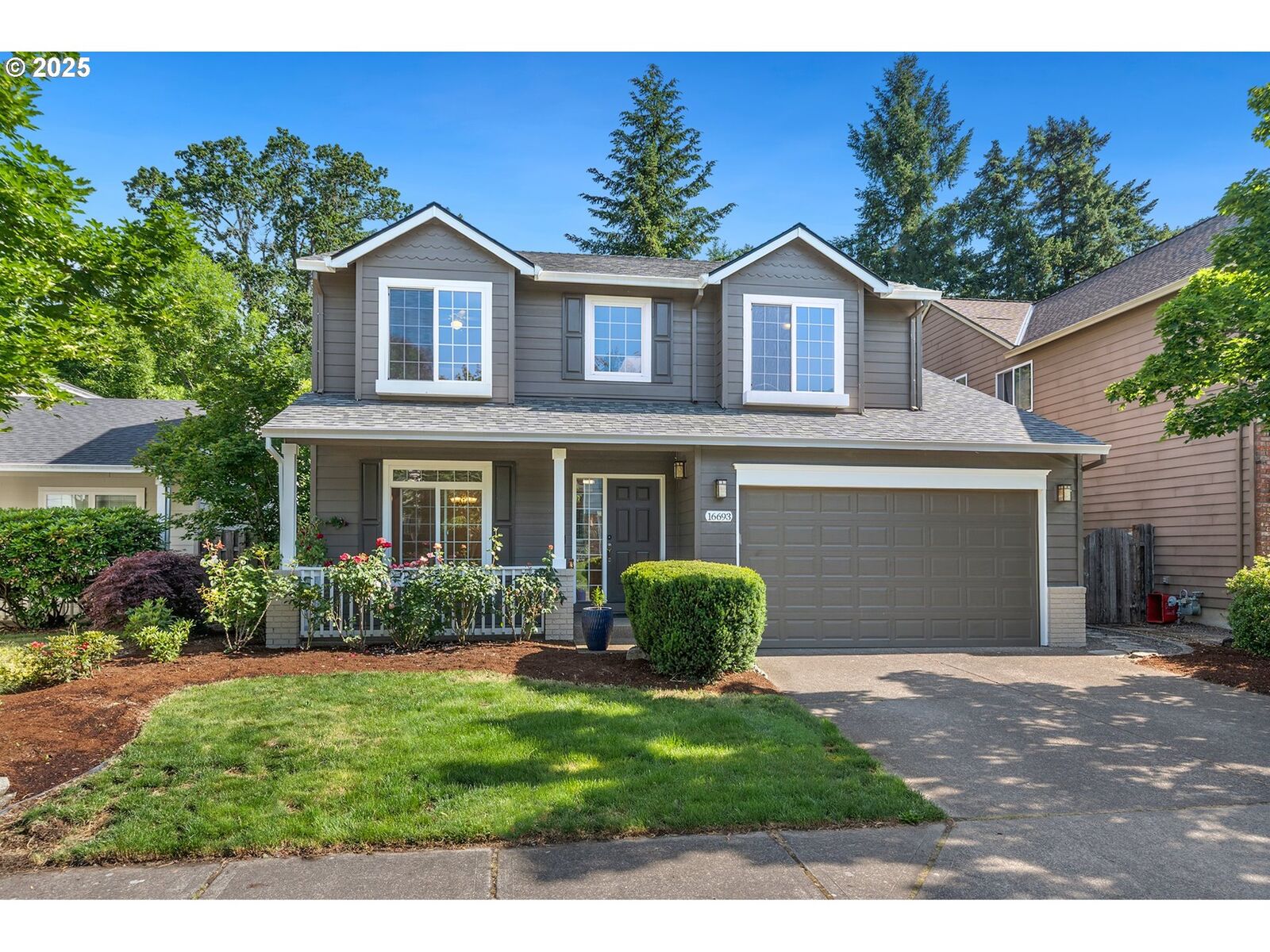 Property Photo:  16693 NW Oakridge Dr  OR 97229 