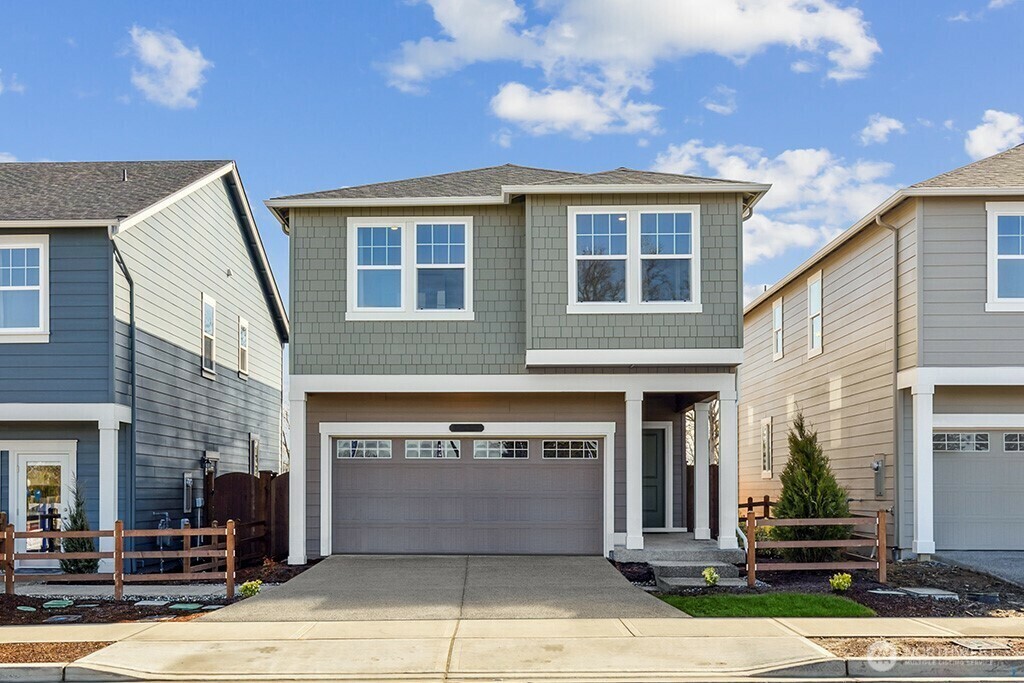Property Photo: 1725 Noble Avenue 81 WA 98290