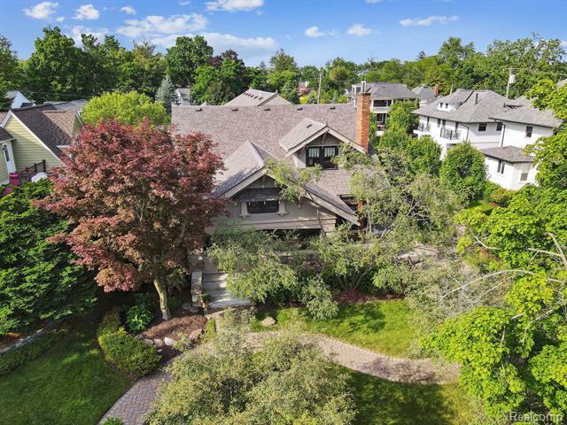 Property Photo: 954 Penniman Avenue MI 48170