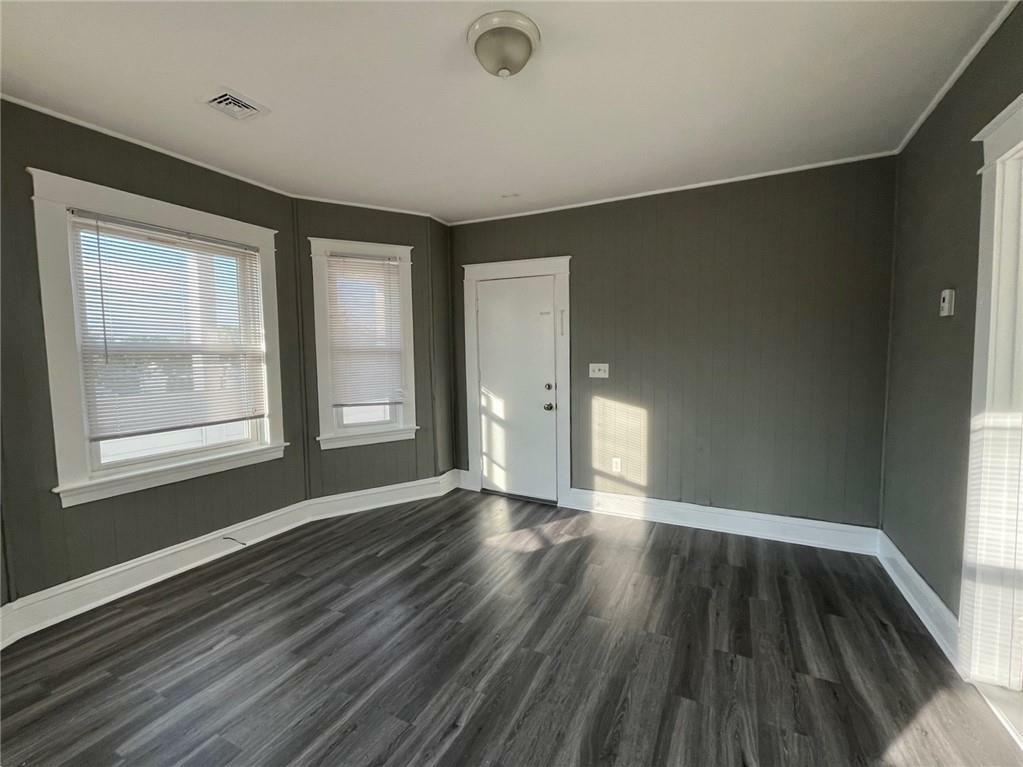 Property Photo: 70 Oliver Street 3F RI 02809