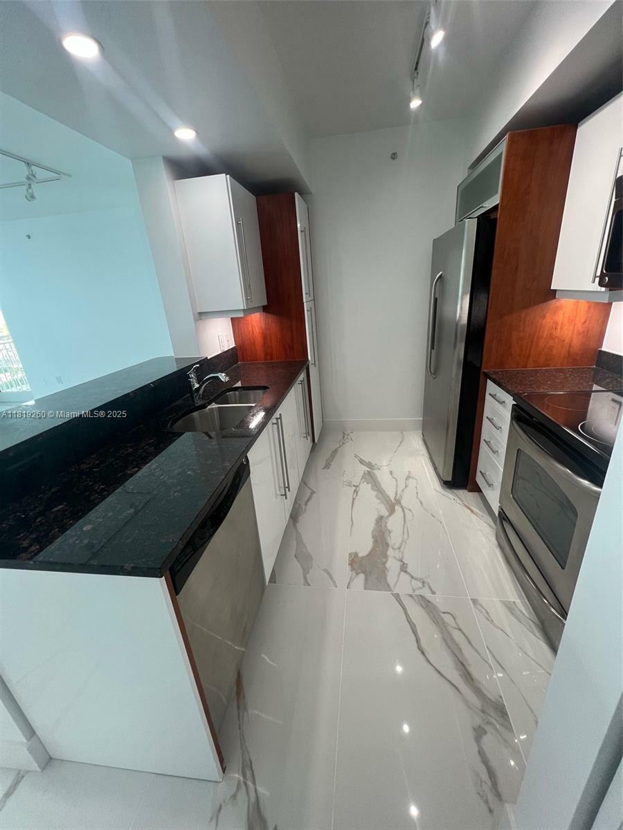 Property Photo: 7350 SW 89th St 2011S FL 33156