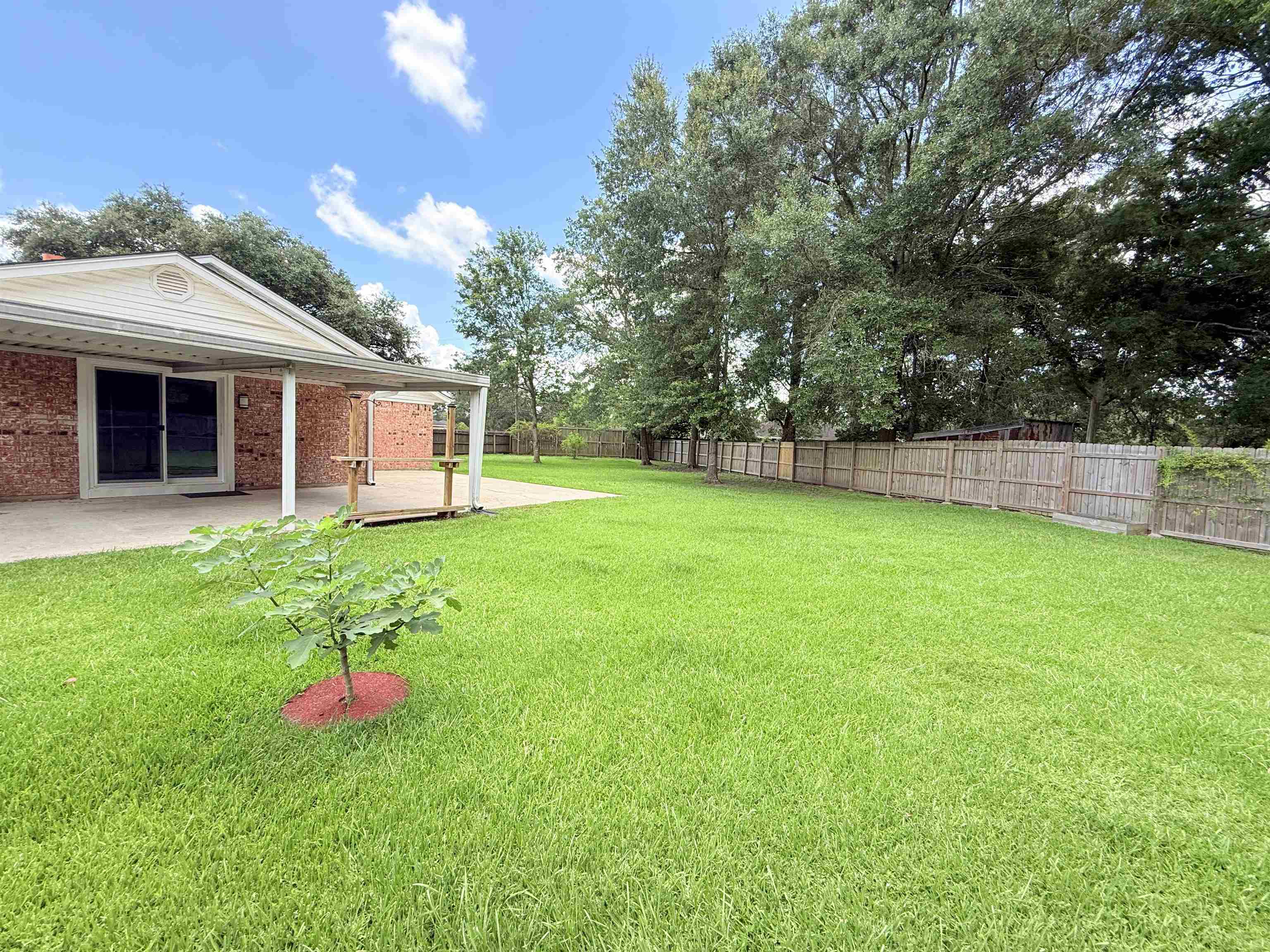 Property Photo: 9410 Guy Circle TX 77707