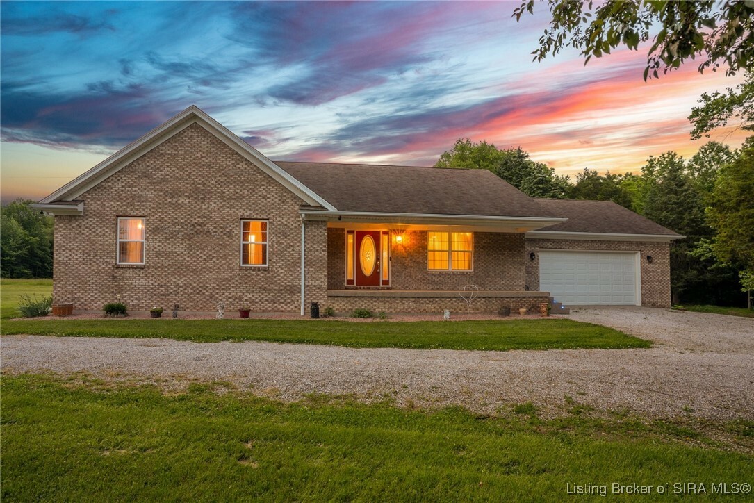 Property Photo: 3279 E Lovers Lane IN 47170