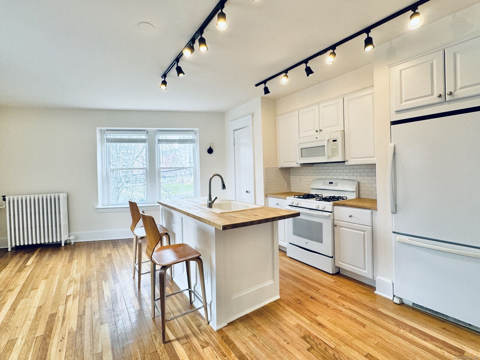 Property Photo: 53 Prospect Street 200 CT 06901