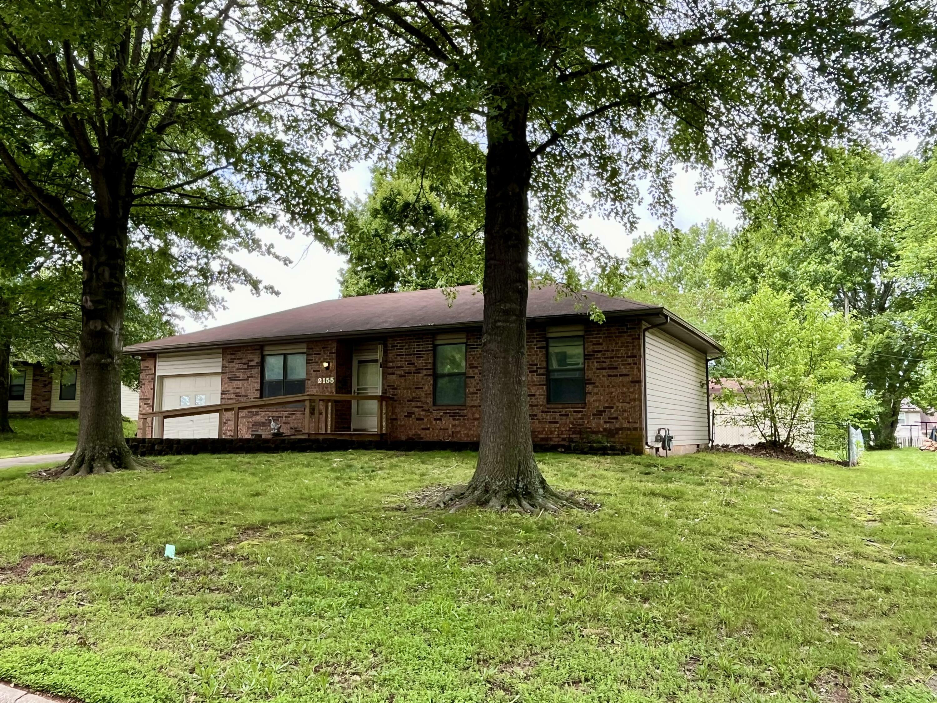 Property Photo: 2155 E Redwood Street MO 65738