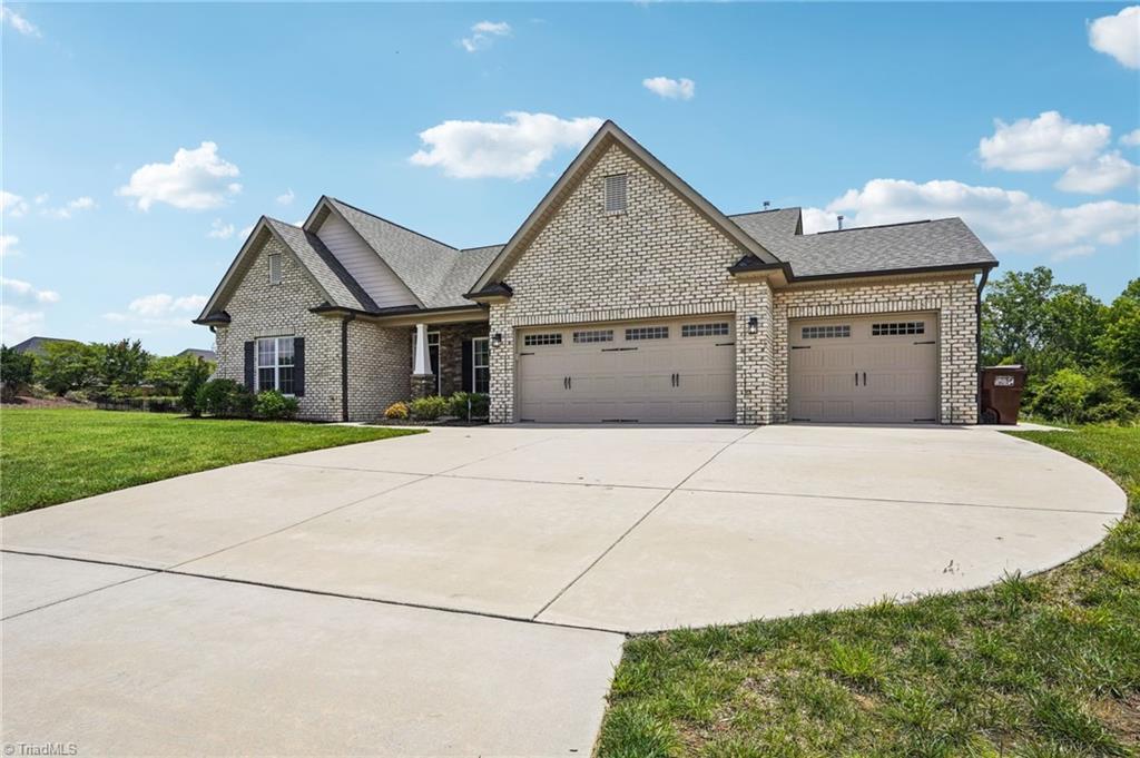 Property Photo: 2834 Fallin Court NC 27262
