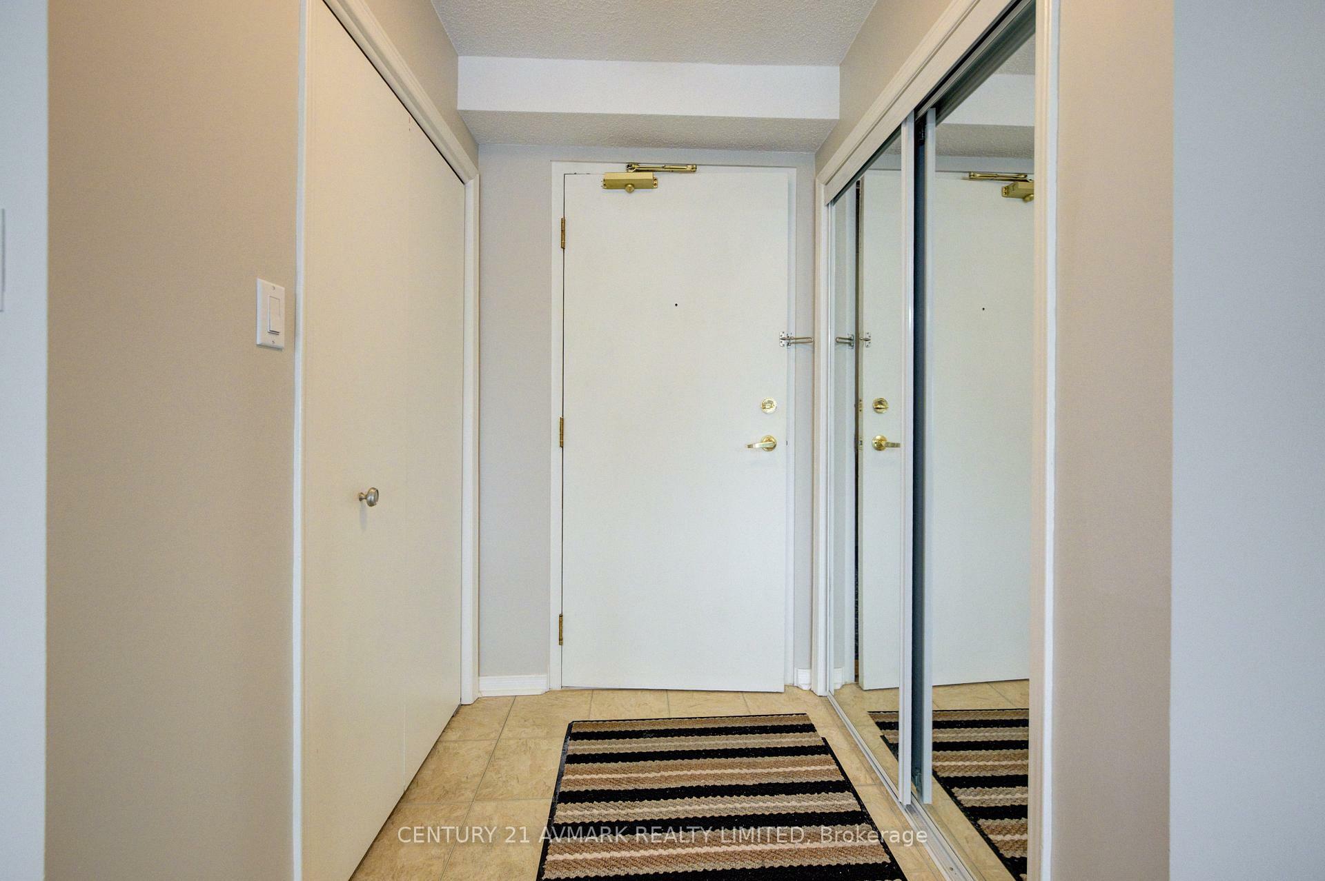Property Photo: 78 Roehampton Avenue 205 ON L2M 7W9