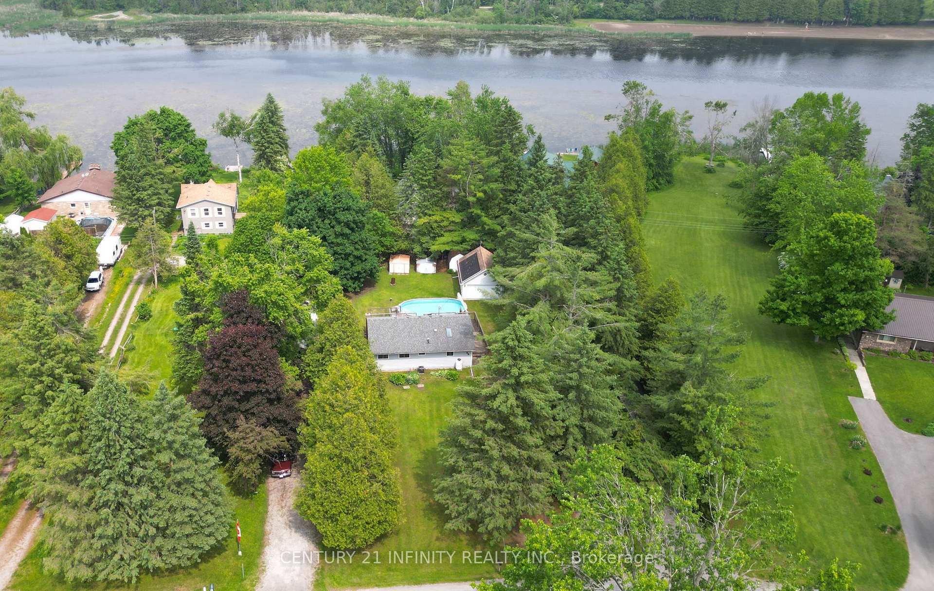 Property Photo:  66 Cowans Crescent  ON K0L 2W0 