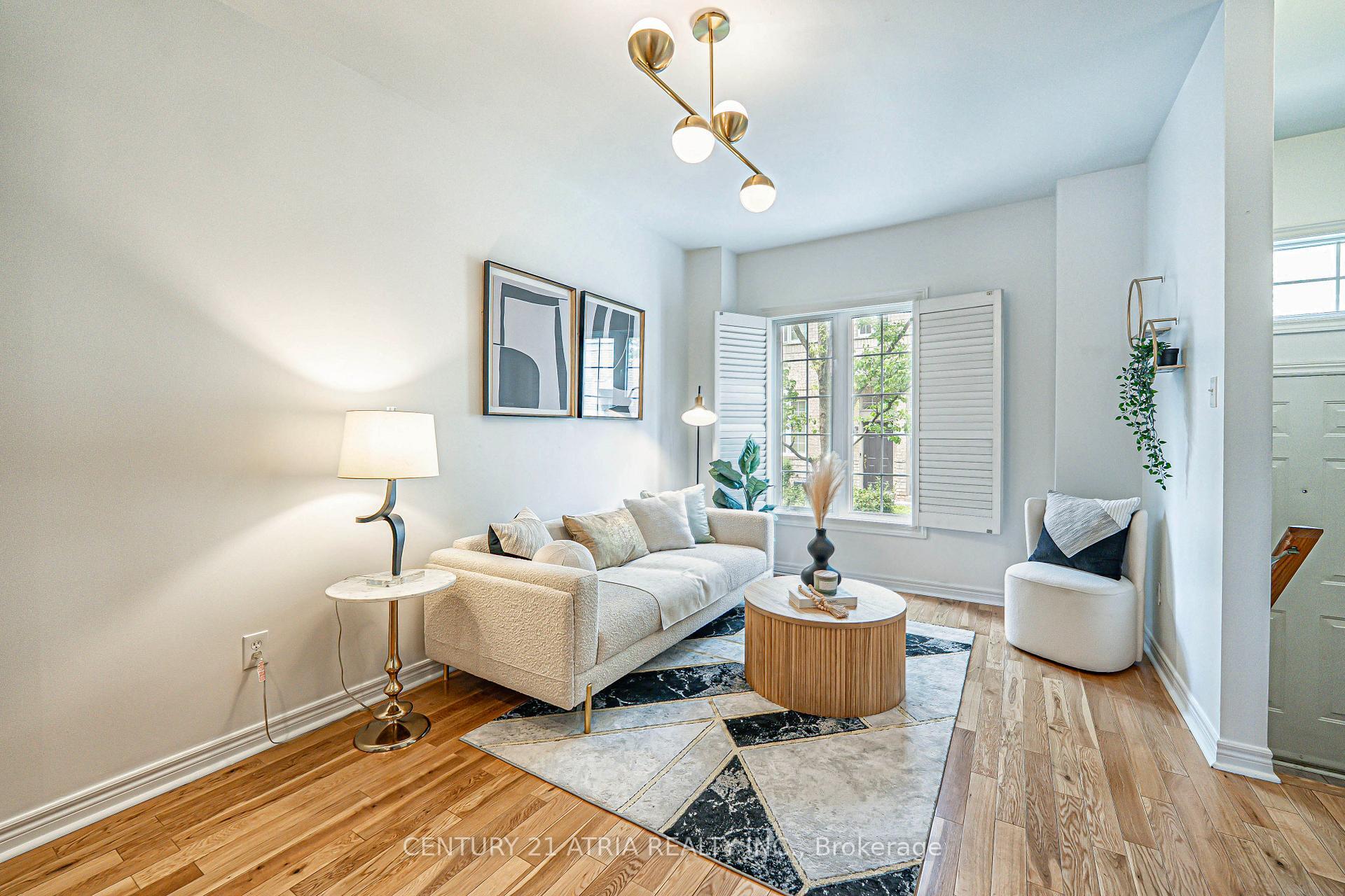 Property Photo: 23 Observatory Lane 91 ON L4C 0M7