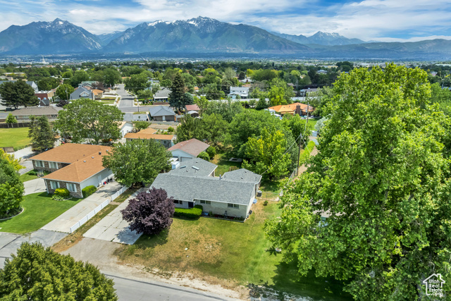 10453 S 2775 St W  South Jordan UT 84095 photo