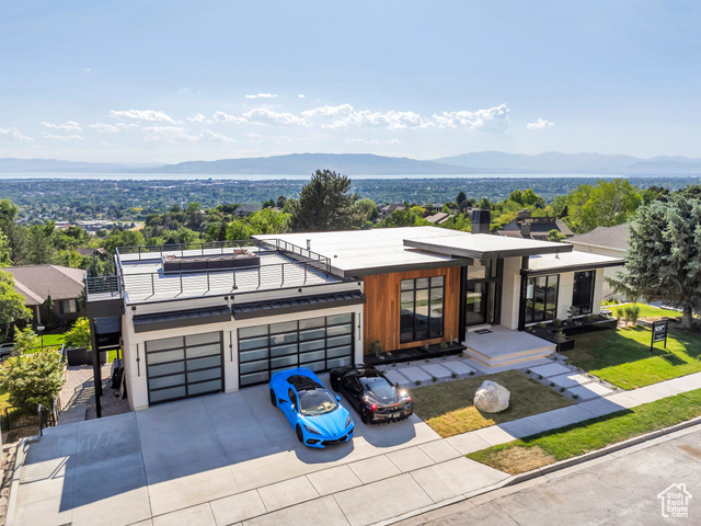 Property Photo: 3943 N Foothill Dr UT 84604