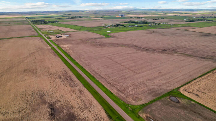 Property Photo:  13231 382nd Ave  SD 57401 