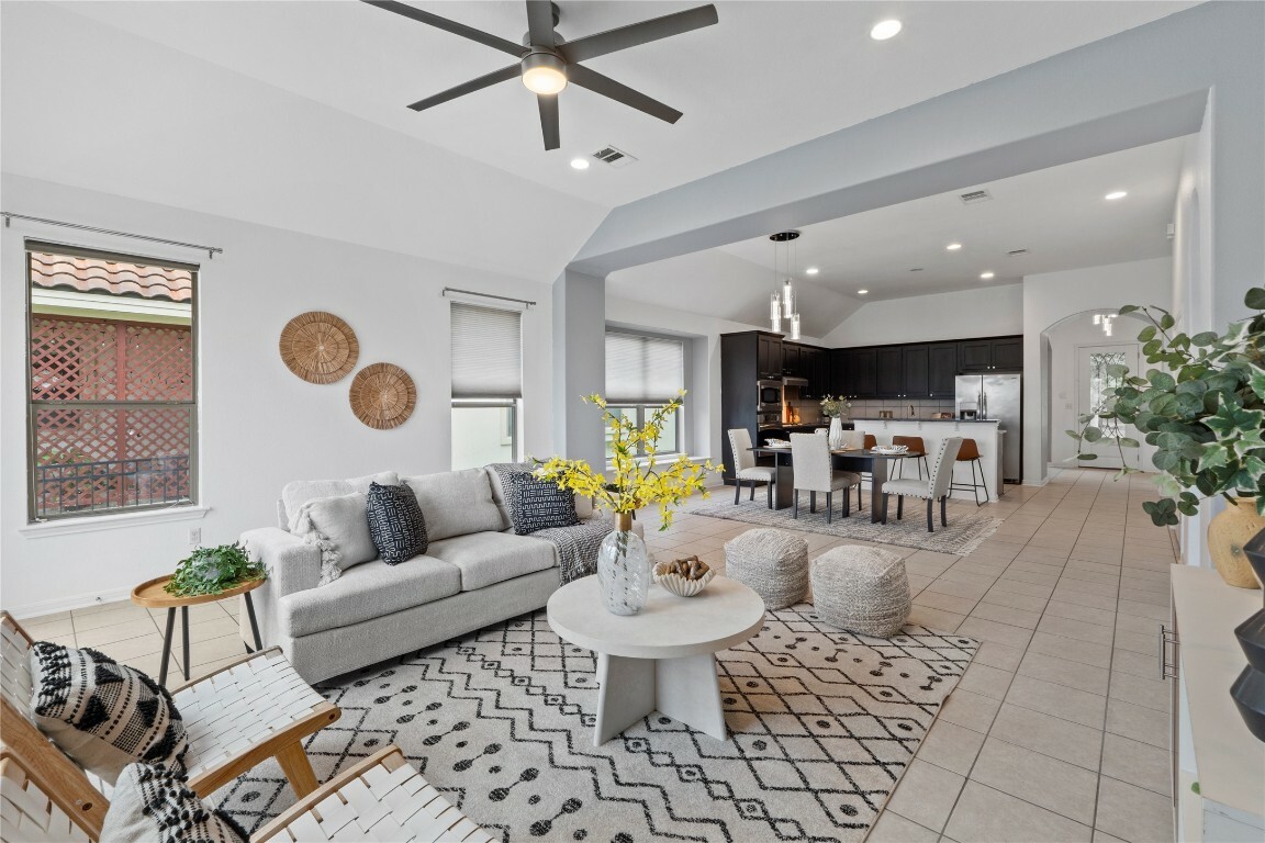 Property Photo: 12221 Fairway Cove TX 78732