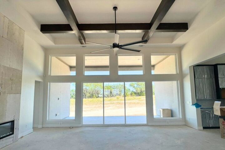 Property Photo:  1404 Paxton Lane  TX 76527 